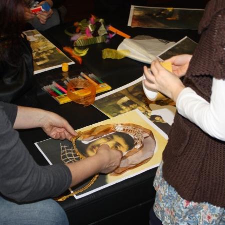 Uczestnicy warsztatów podczas pracy.