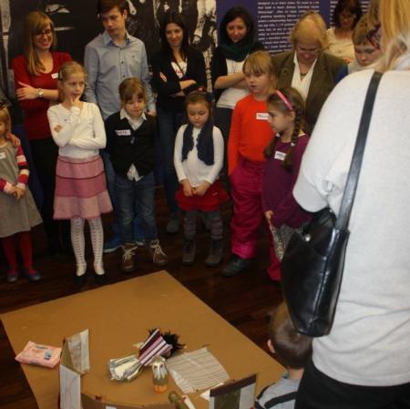 Oglądanie i omawianie powstałych prac