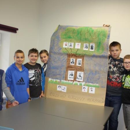 Prezentacja pracy wykonanej  podczas warsztatów "Drzewo pokoleń"