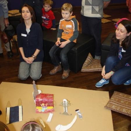 Oglądanie i omawianie powstałych prac