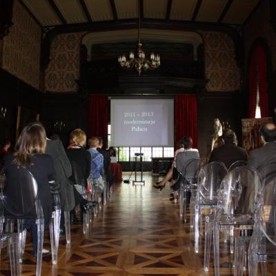 Uczestnicy Konferencji Dyrektorów i Kustoszy Muzeów Regionalnych z Województwa Łódzkiego gościli w Muzeum Pałac Herbsta