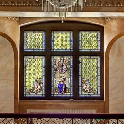 Witraż w westybulu Pałacu Herbsta
